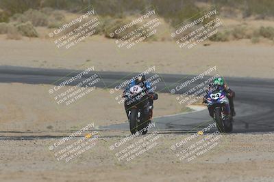 media/Mar-22-2025-CVMA (Sat) [[462c0ffedb]]/Race 12-Supersport Middleweight/